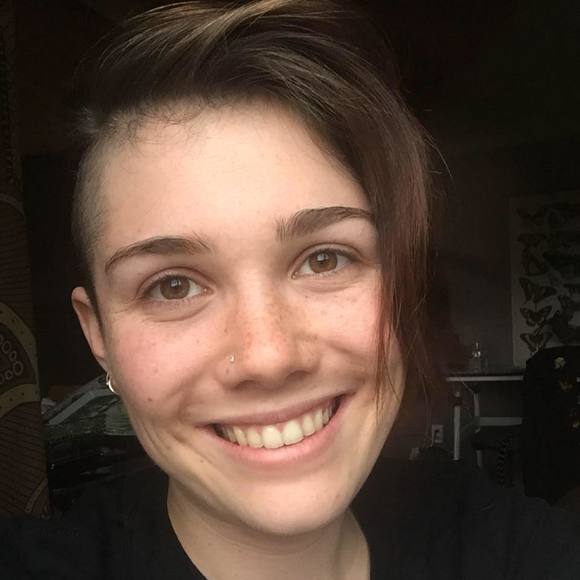 Meet your Posher, Madeline - Picture 1 of 1